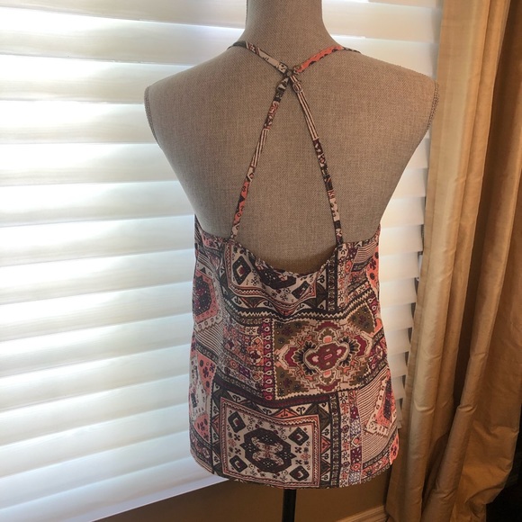 HOLLISTER Tank 🌸 - Picture 2 of 7